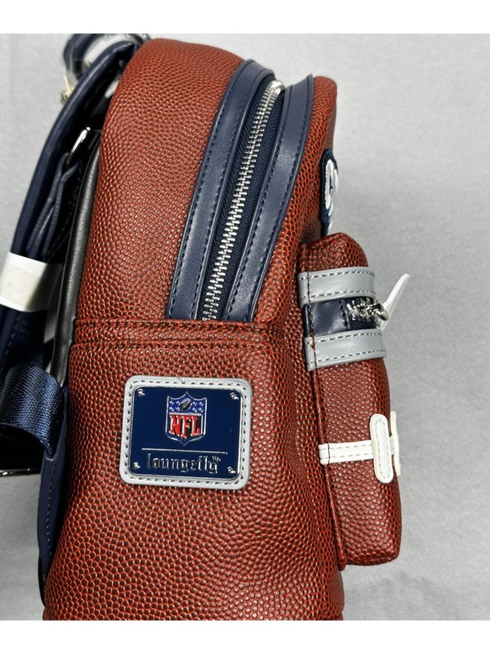 Dallas Cowboys Mini Backpack Womens One Size Brown NFL Football Loungefly - Picture 7 of 16